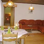 克里尔古特酒店 招待所 *